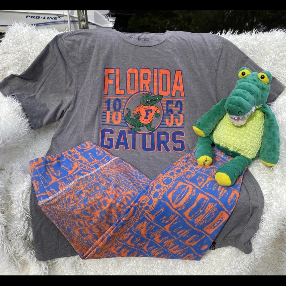 🦄Florida Gators t-shirt🧡🐊💙